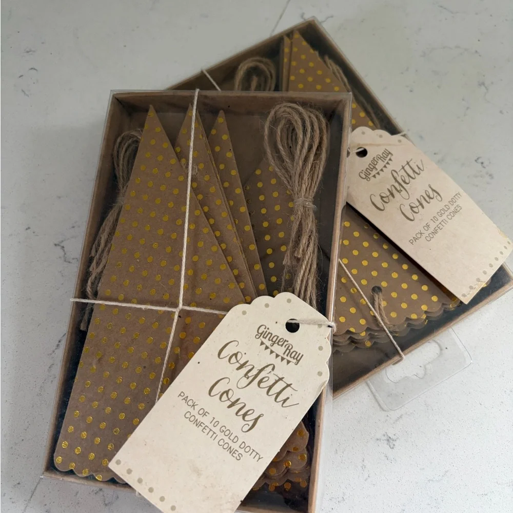 NWT Gold Dotty Confetti Cones (2 Packs of 10)